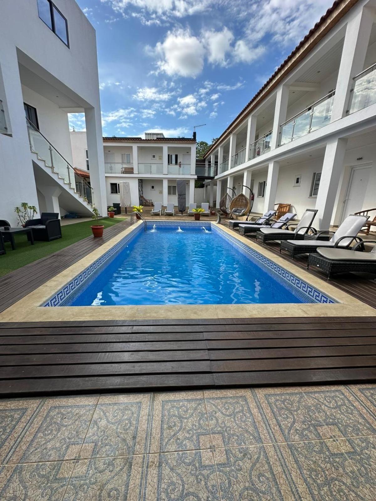 Hotel Kenito ساو تومي المظهر الخارجي الصورة